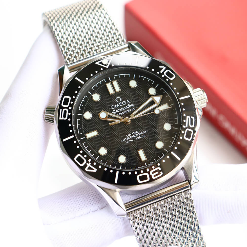 0me*ga Seamaster Diver 300M