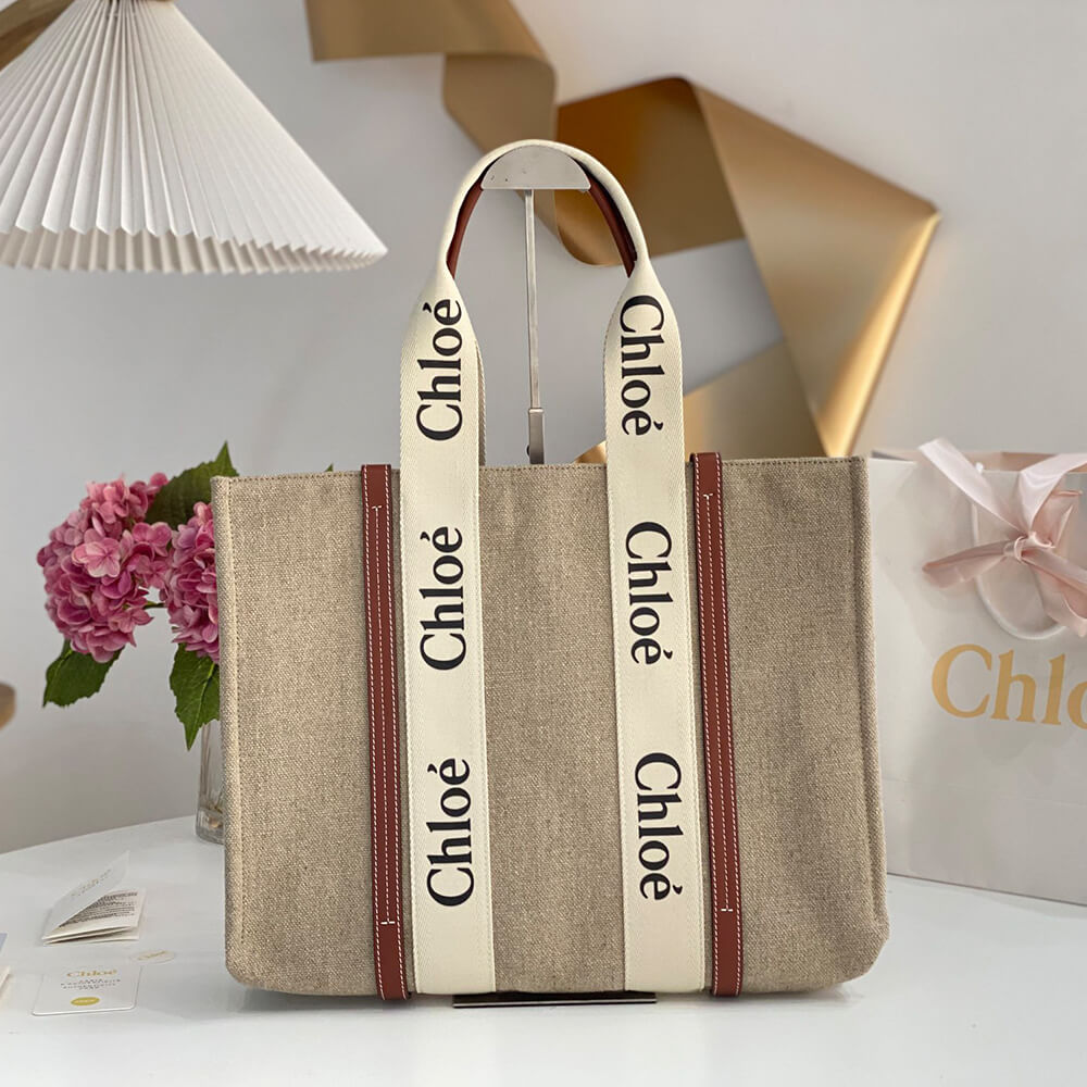 Ch10e  large woody tote bag in linen