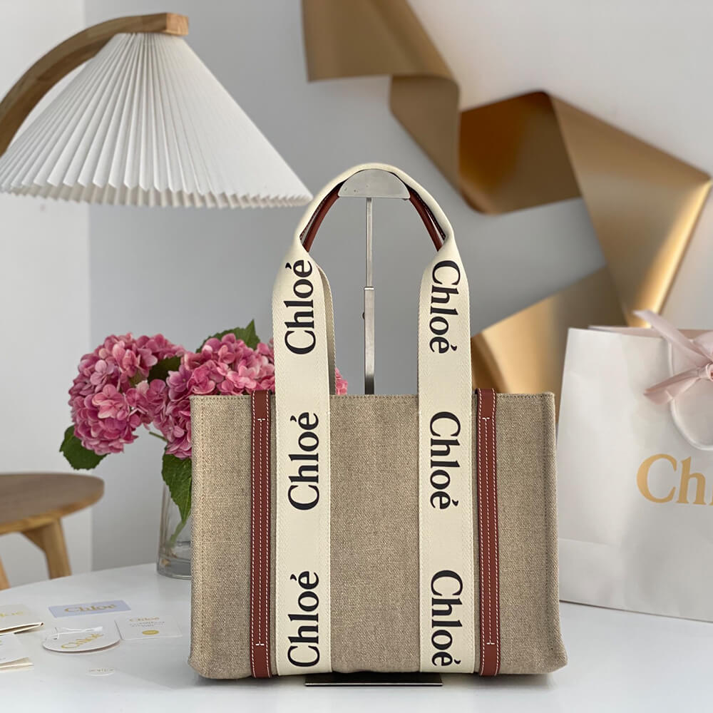 Ch10e  woody tote bag in linen