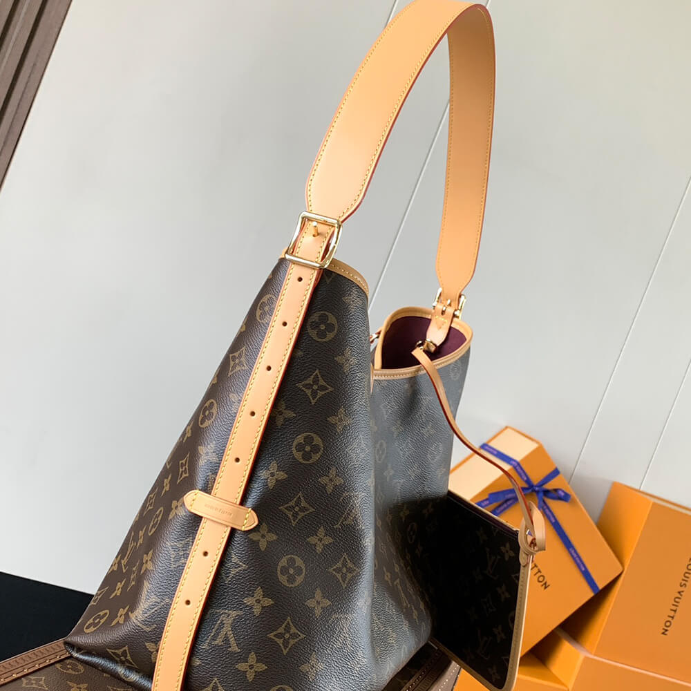 LV CARRYALL MM