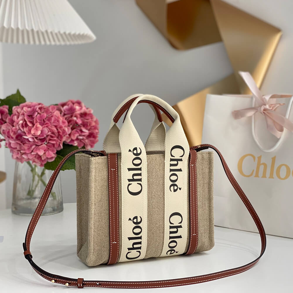 Ch10e small woody tote bag in linen