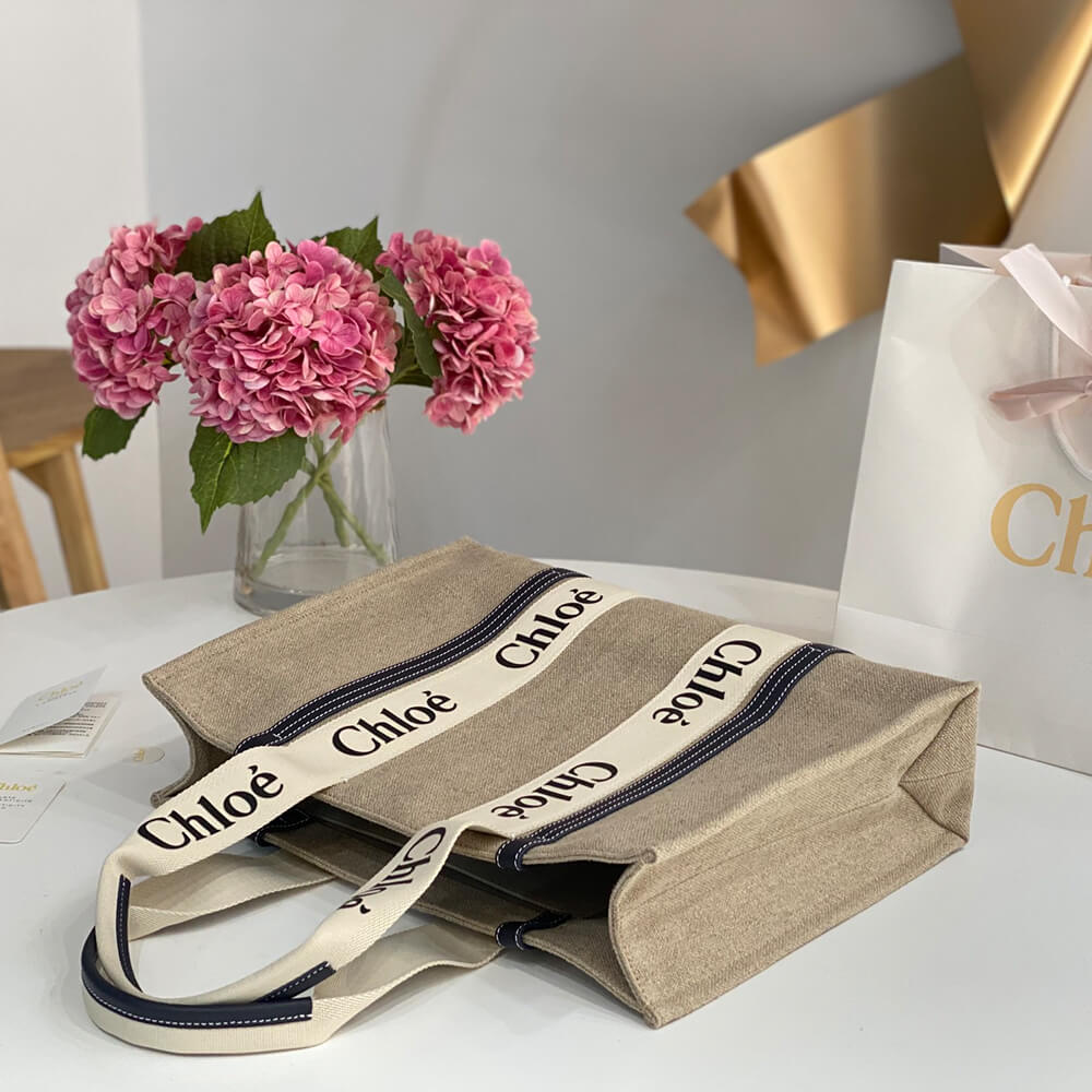 Ch10e  large woody tote bag in linen