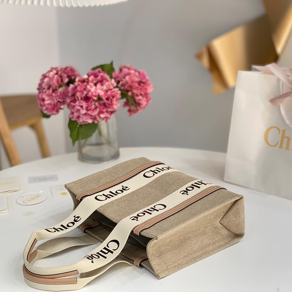 Ch10e  woody tote bag in linen