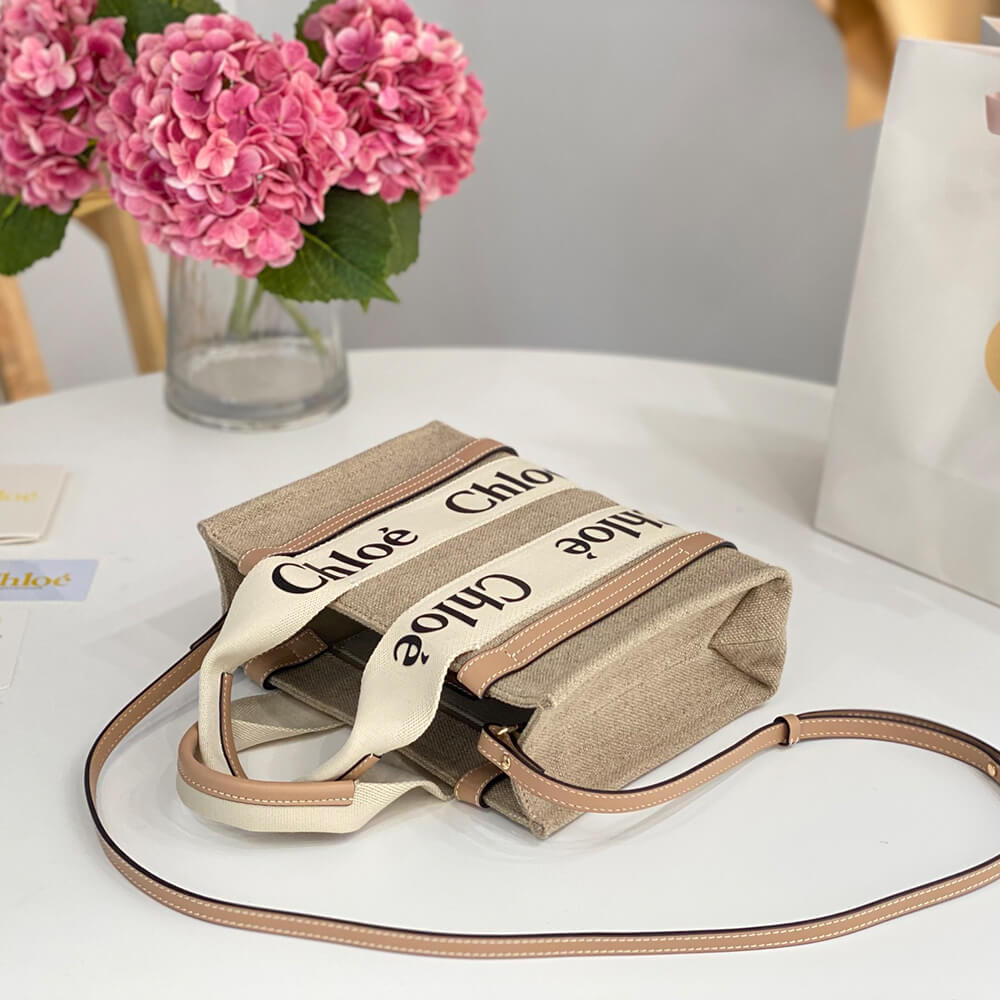 Ch10e small woody tote bag in linen