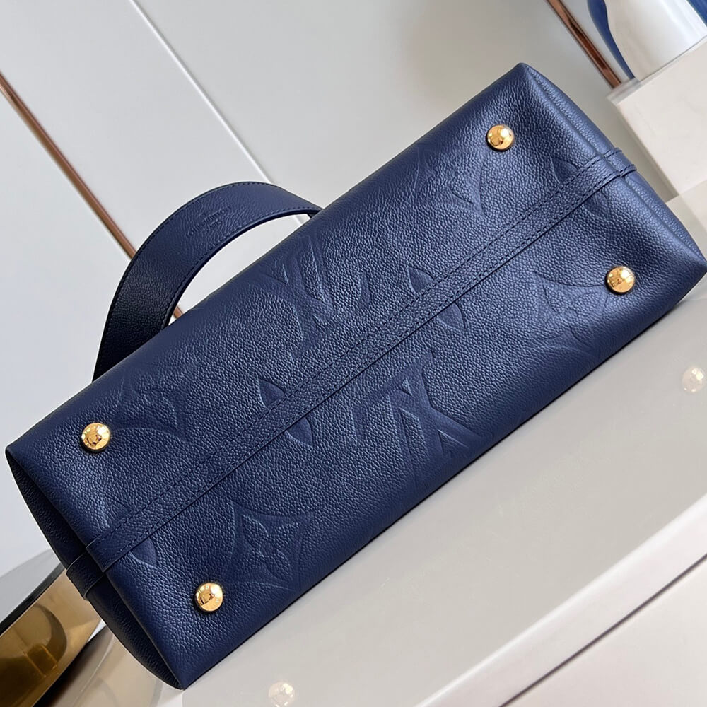 LV  CarryAll MM
