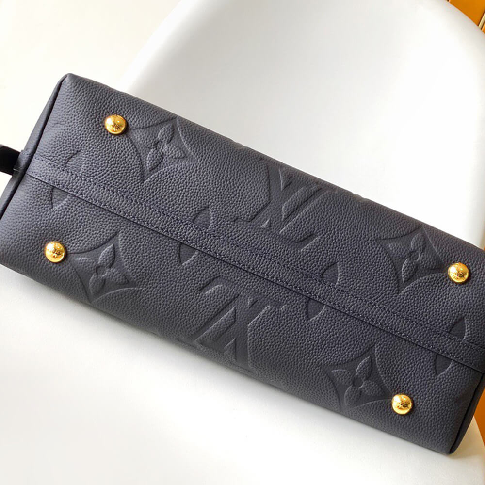 LV CarryAll MM