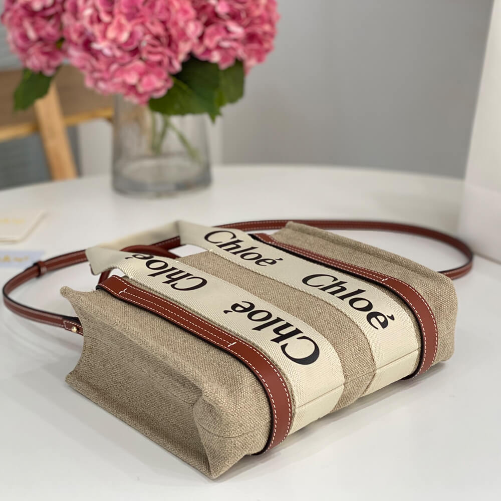 Ch10e small woody tote bag in linen
