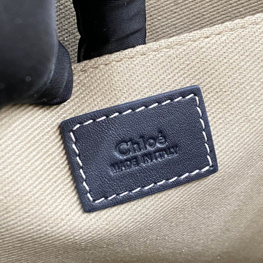 Ch10e  woody tote bag in linen