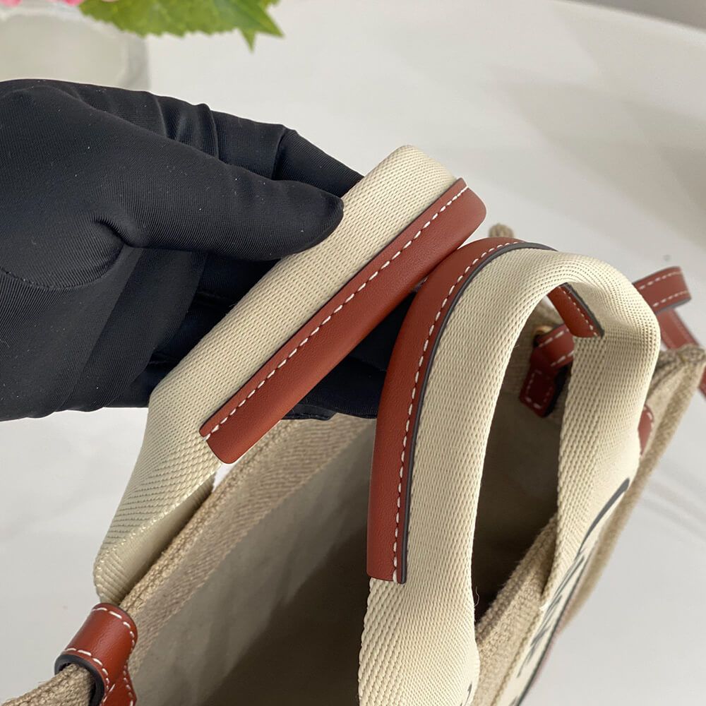 Ch10e small woody tote bag in linen