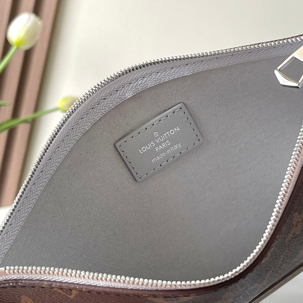 LV CarryAll Vibe MM Bag