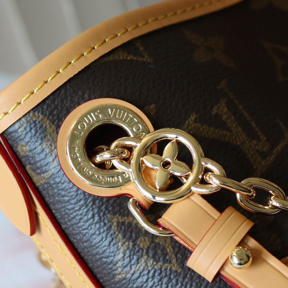 LV CARRYALL BB