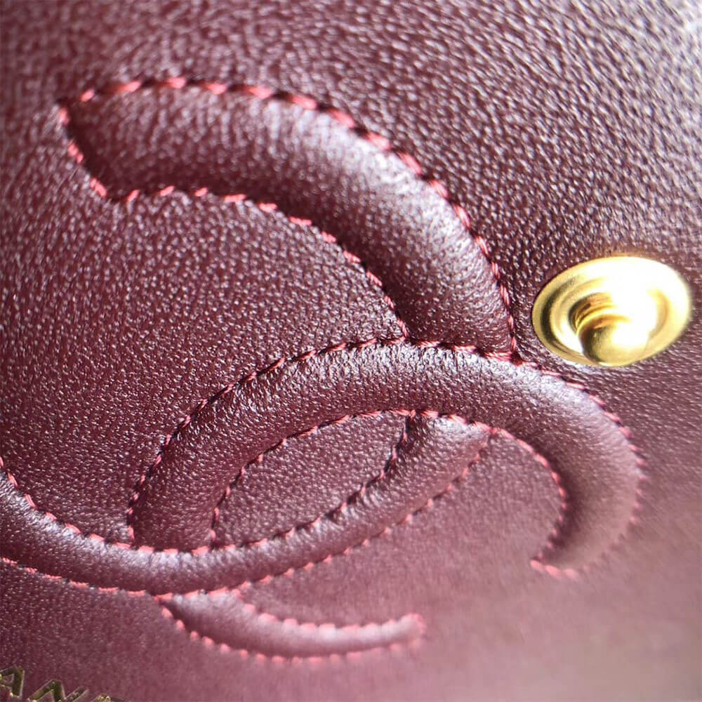 Ch**el Small Classic Flap Handbag(HIGH-END GRADE)