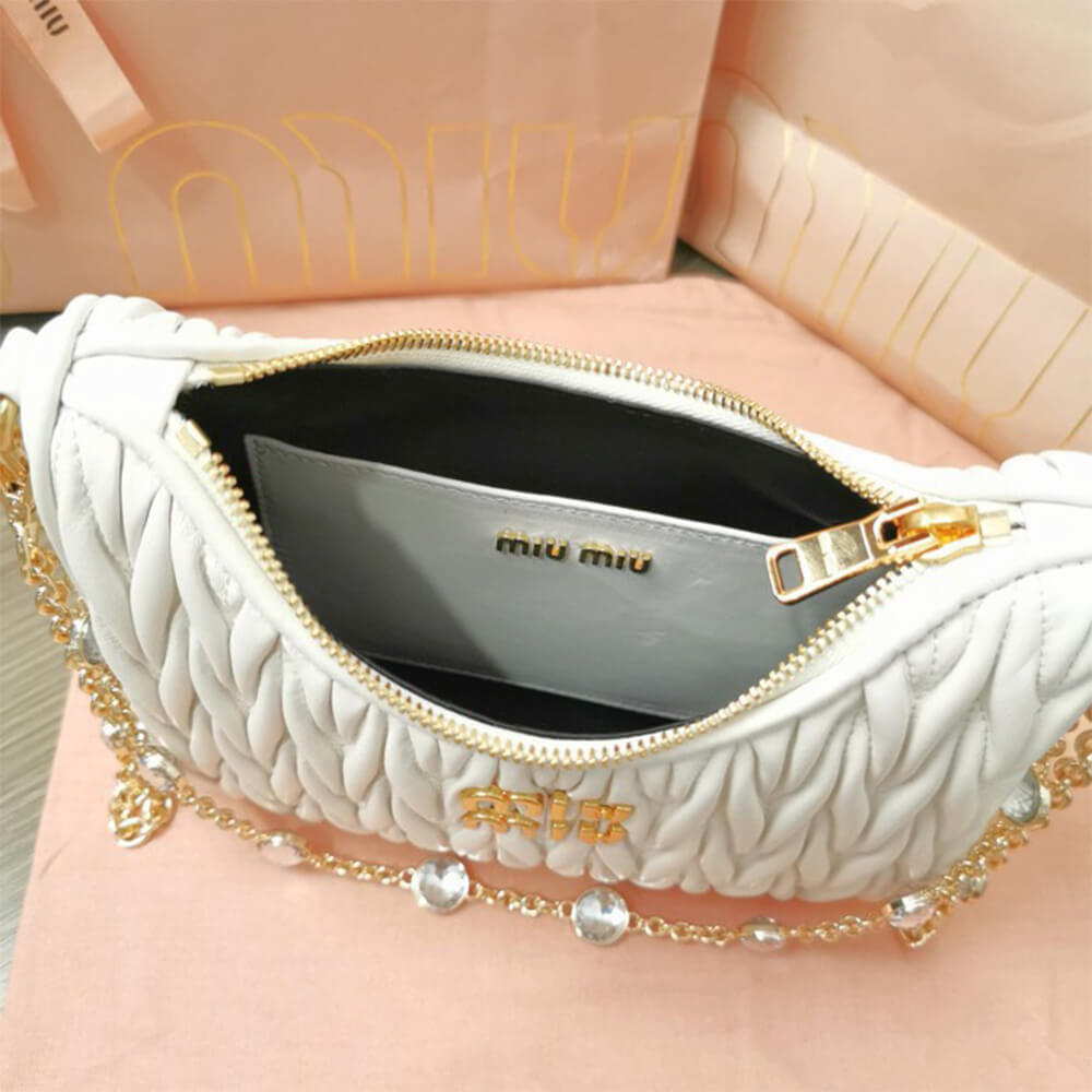 M1um1u  Matelasse nappa leather shoulder bag