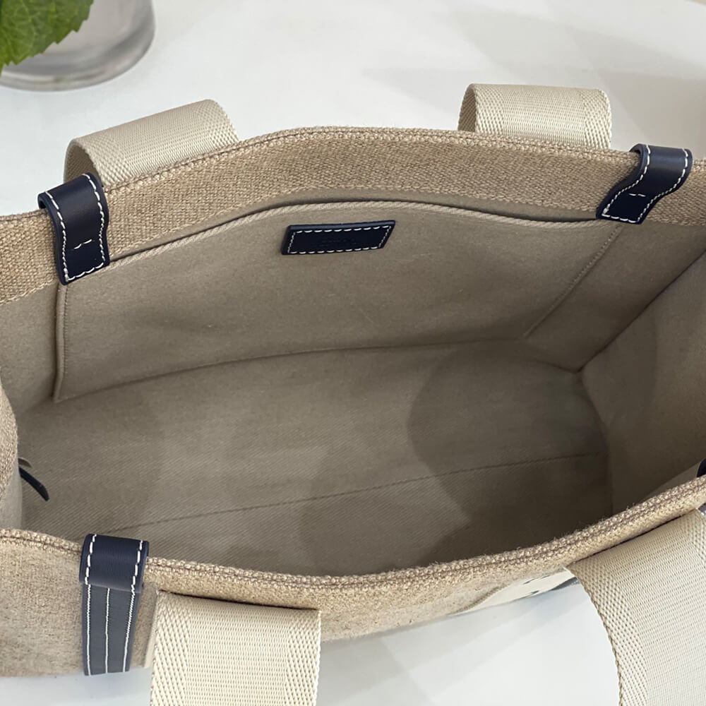 Ch10e  woody tote bag in linen