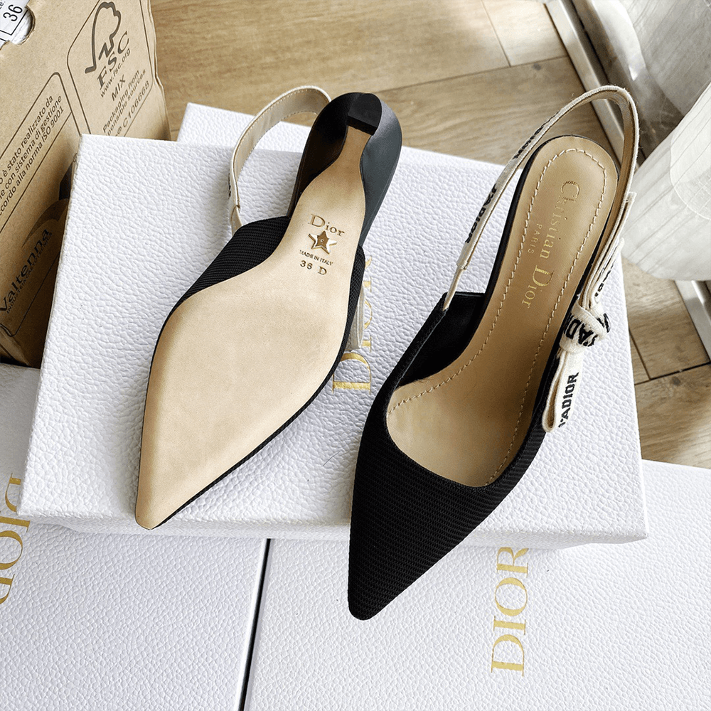 J’AD10r SLINGBACK PUMP