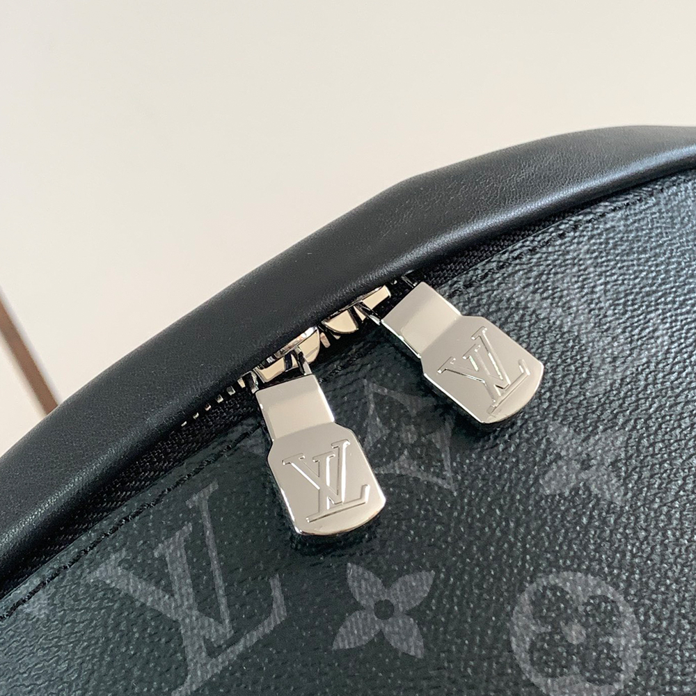 LV Discovery Bumbag PM