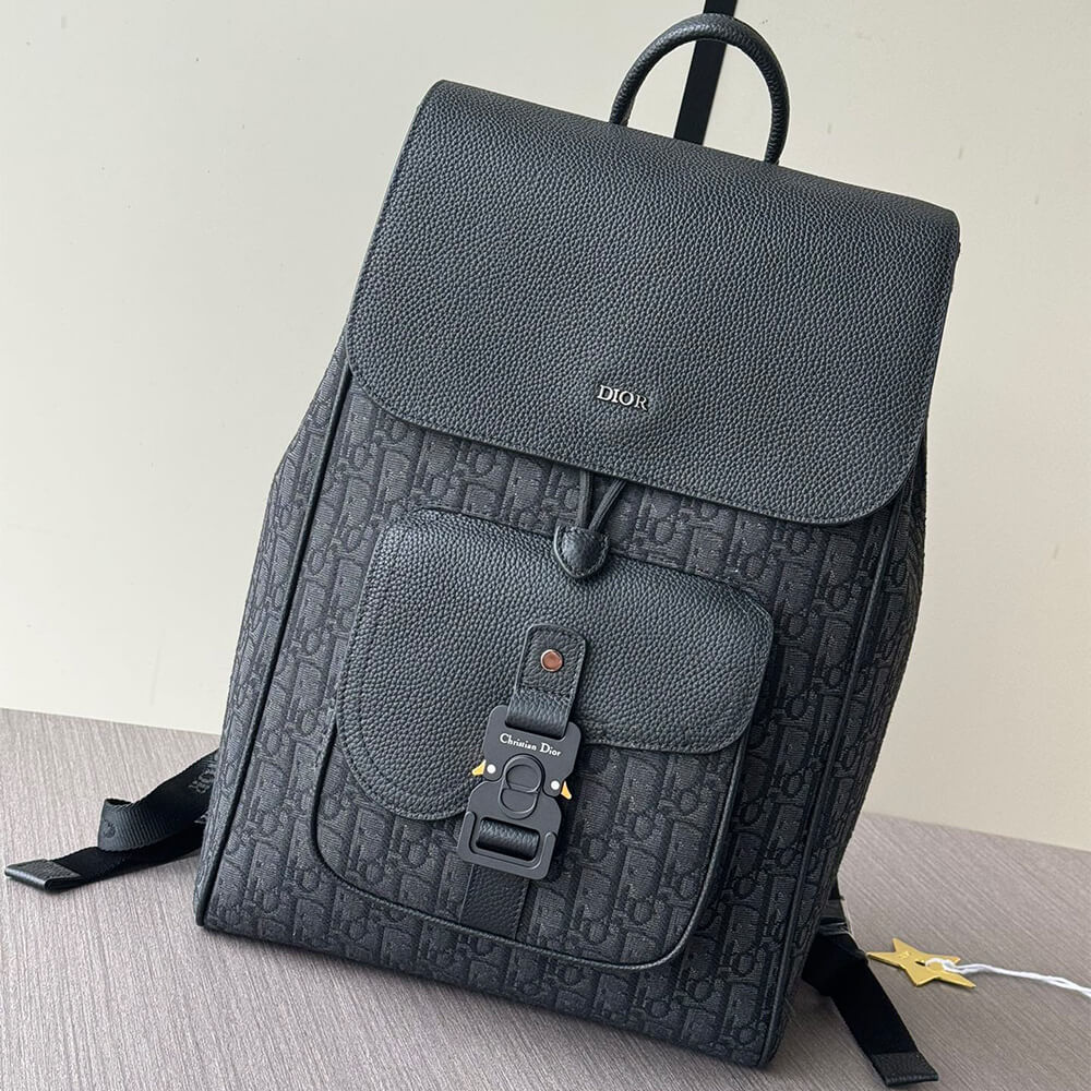 D10r Saddle Backpack with Flap(high-end grade)