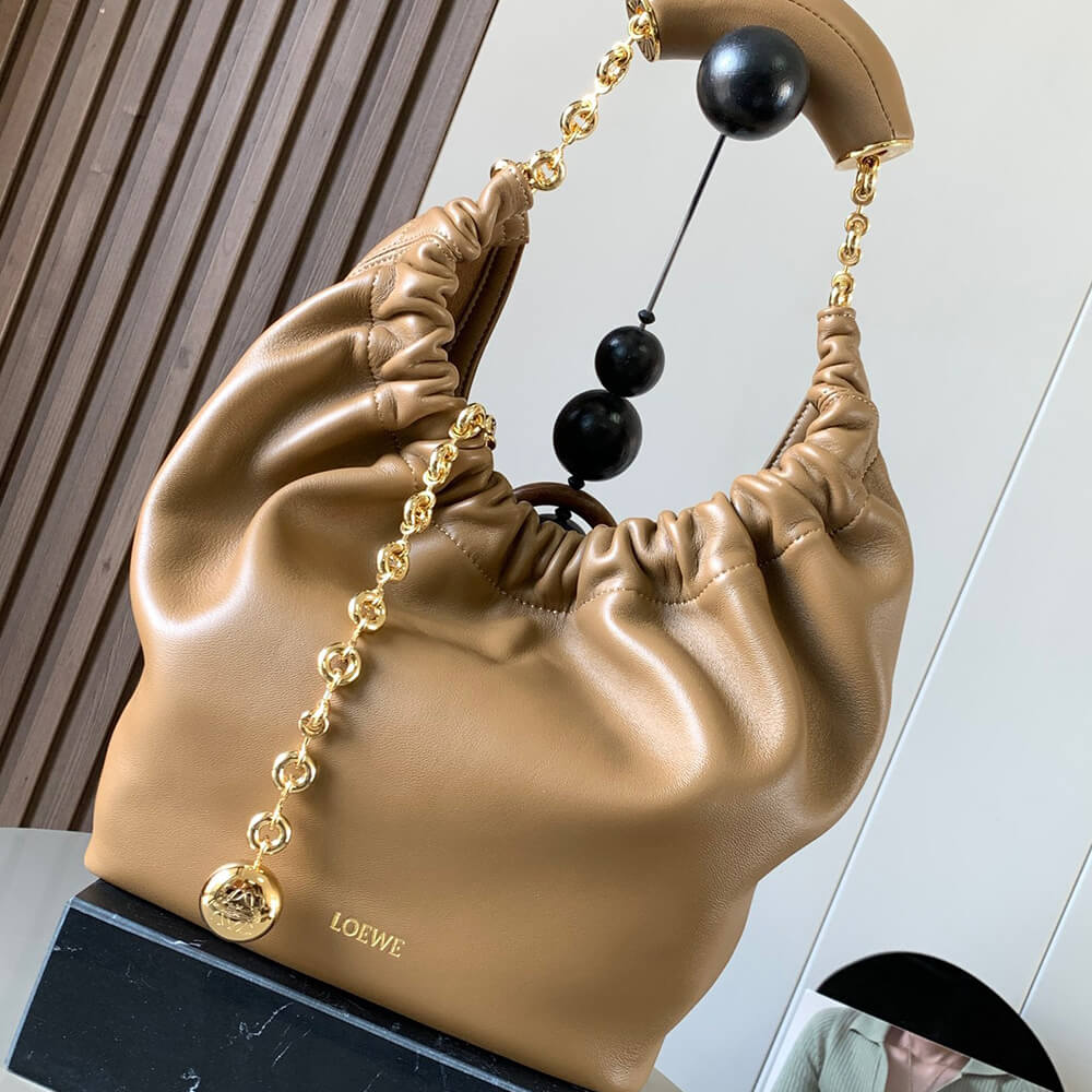 L0ew* Small Squeeze bag in nappa lambskin