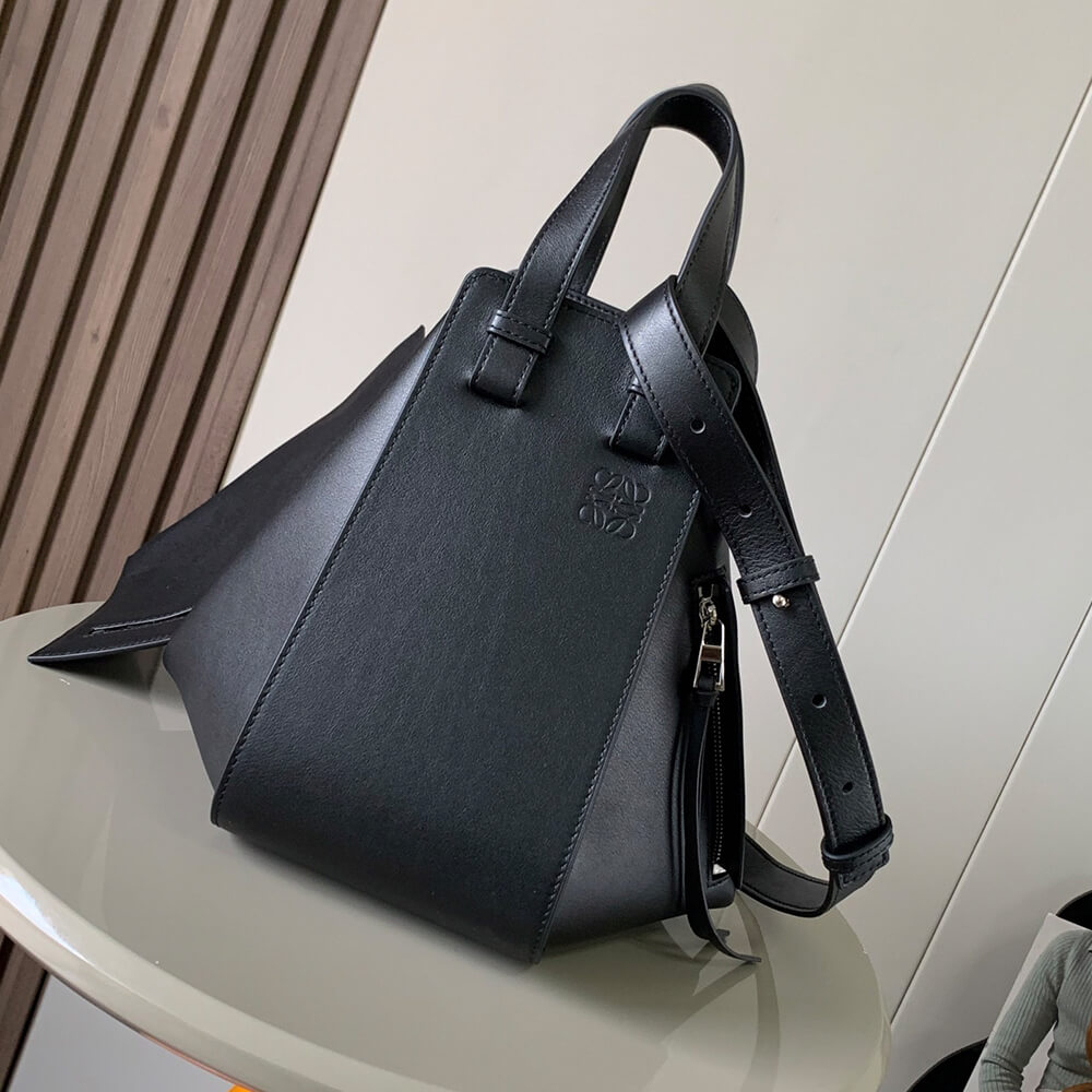 L0ew* Small Hammock bag in soft grained calfskin