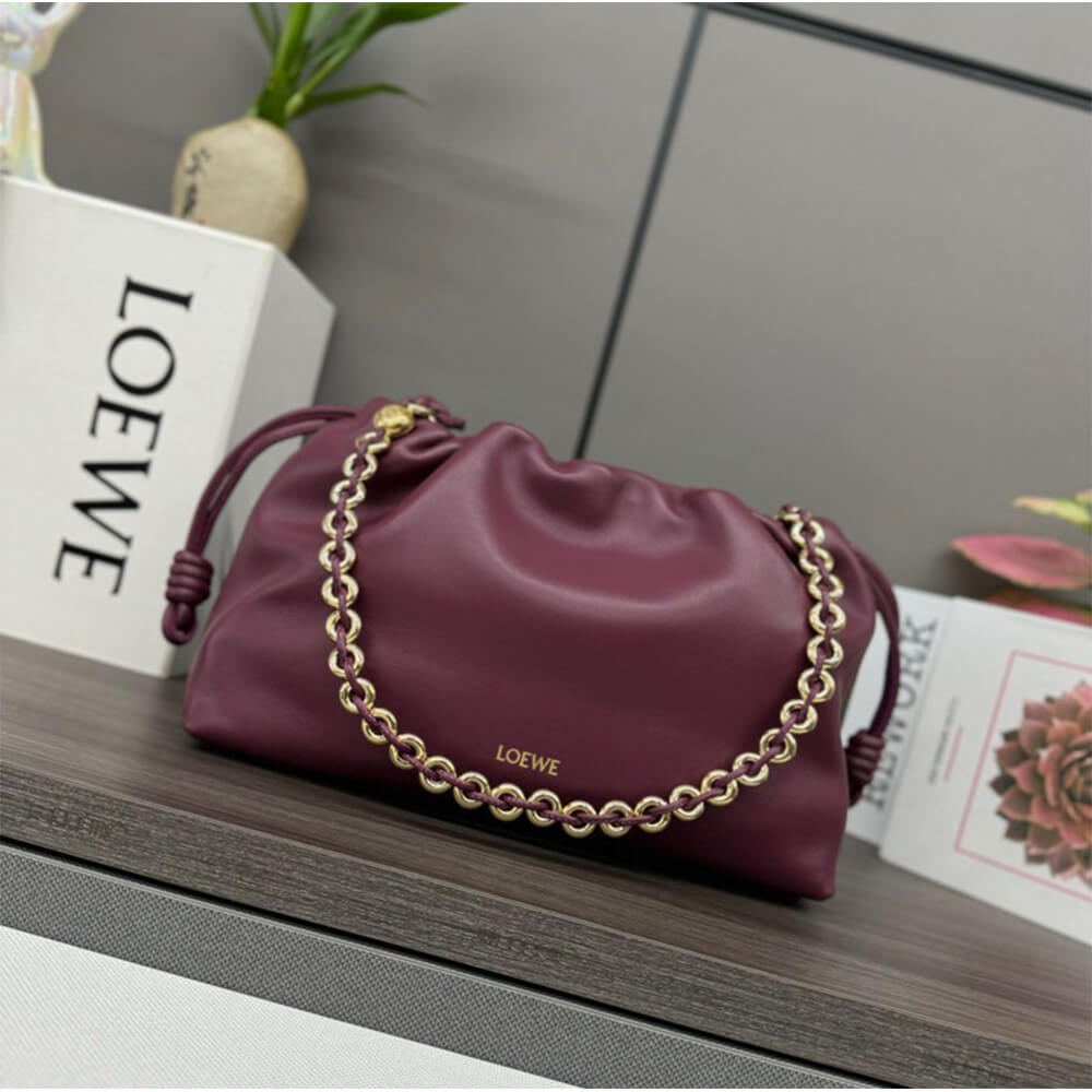 L0ew* Medium Flamenco purse in mellow nappa lambskin