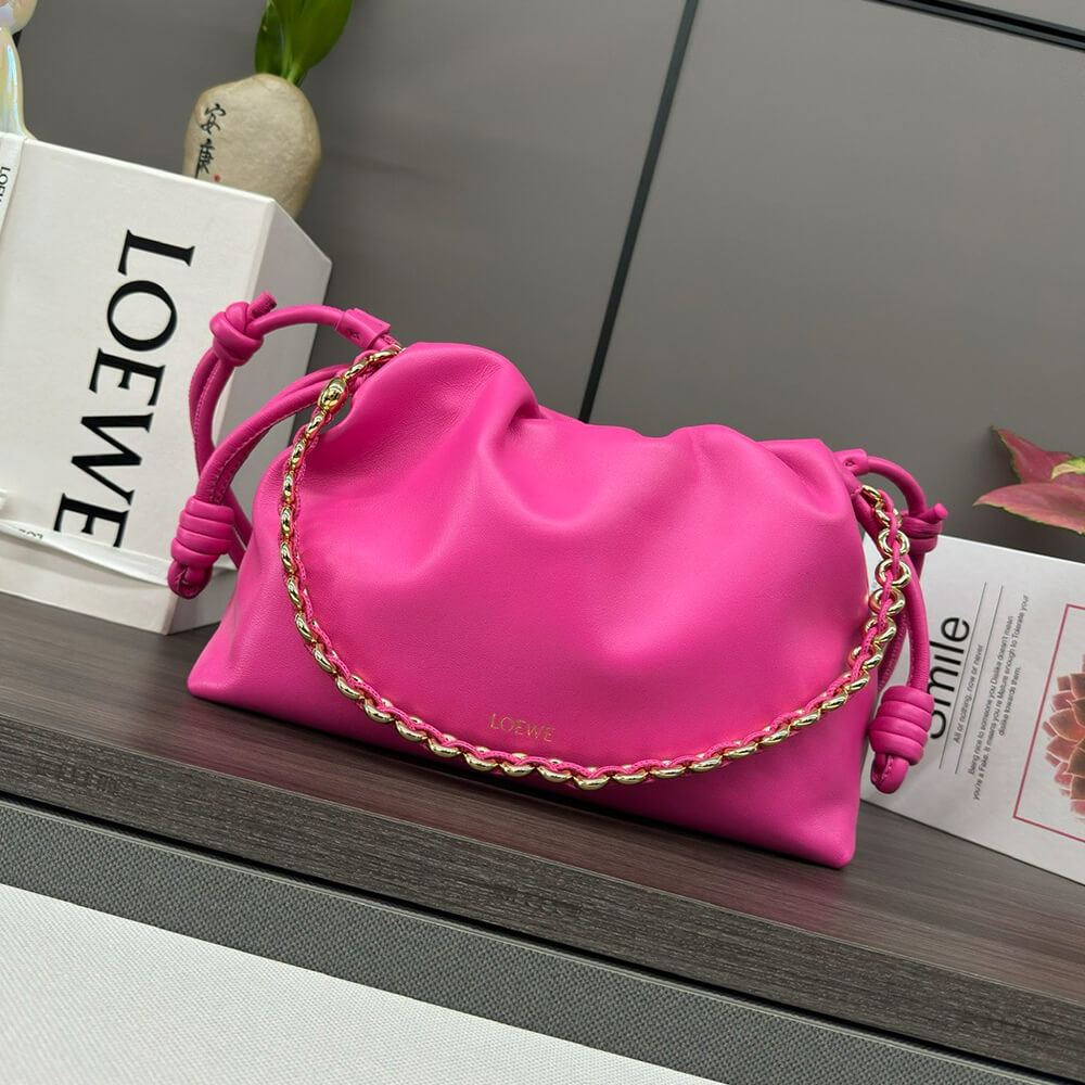 L0ew* Medium Flamenco purse in mellow nappa lambskin