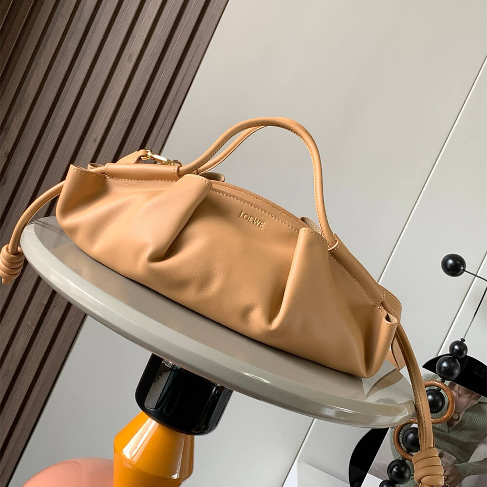 L0ew* Small Paseo bag in shiny nappa calfskin(high-end grade)