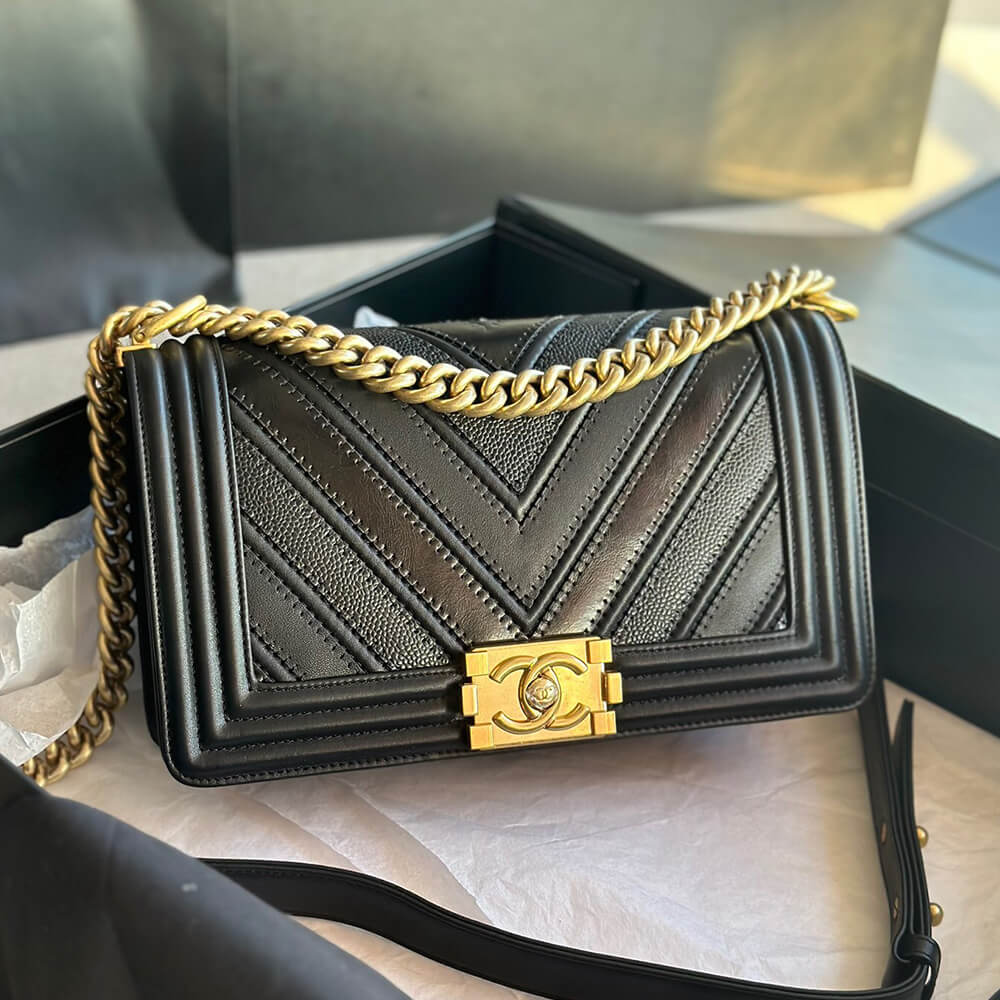 Chevron Boy Ch**el Handbag