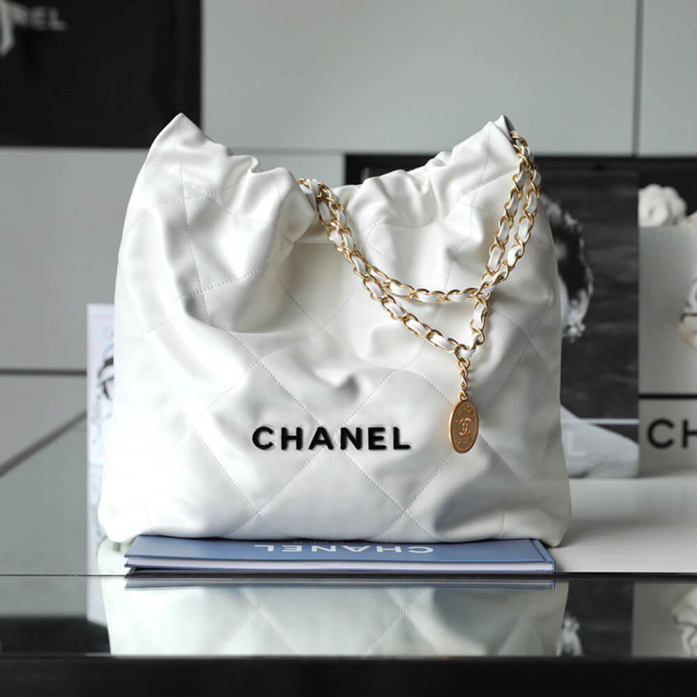 Ch**el 22 HANDBAG(high-end grade)