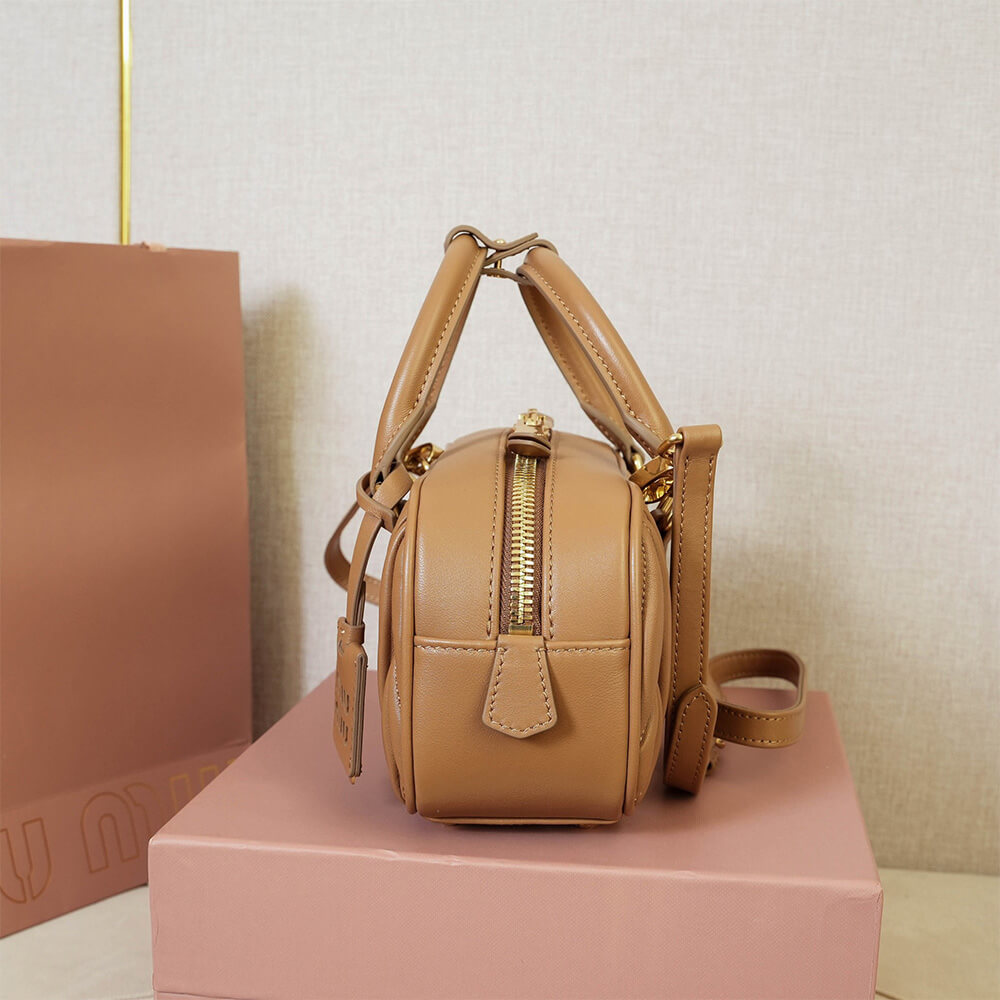 M1um1u Large Arcadie matelasse nappa Bag(HIGH-END GRADE)