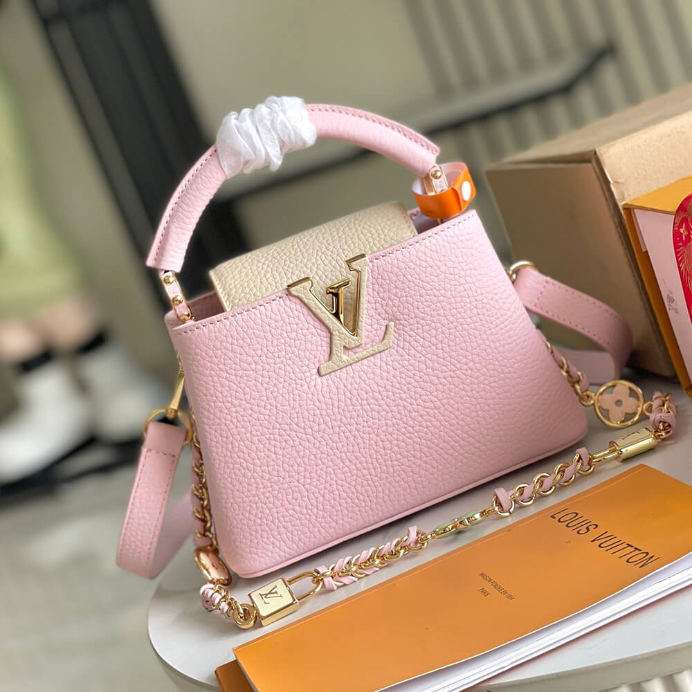 LV Pochette Métis East West