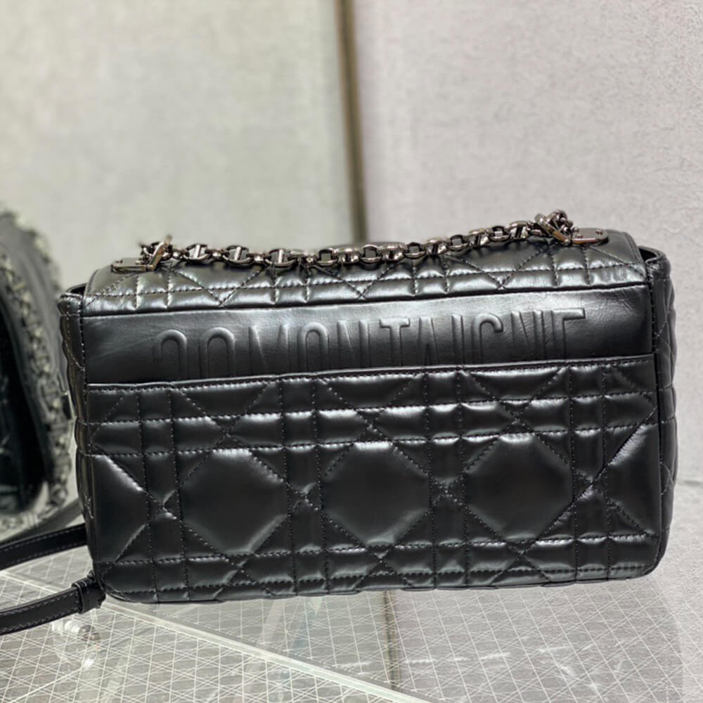 Large D10r Caro Bag