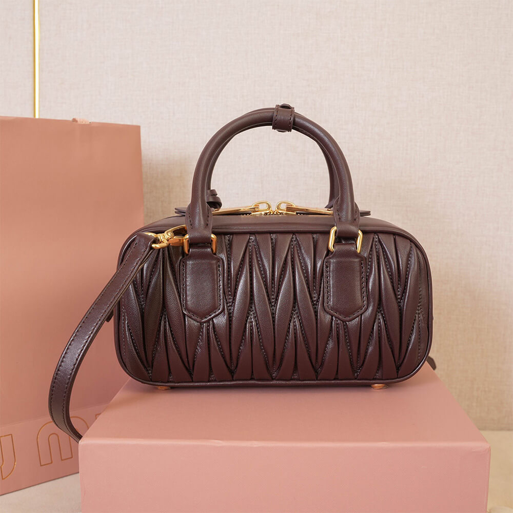 M1um1u Large Arcadie matelasse nappa Bag(HIGH-END GRADE)