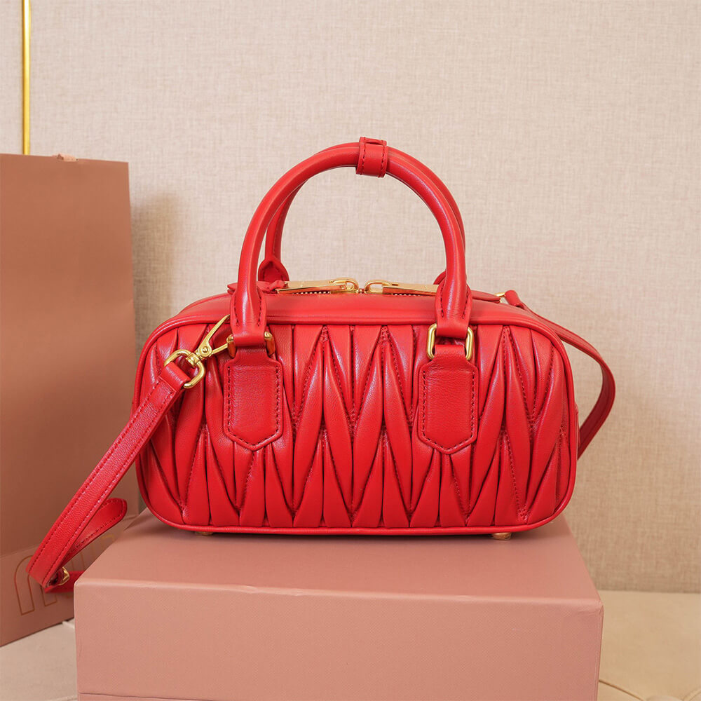 M1um1u Large Arcadie matelasse nappa Bag(HIGH-END GRADE)