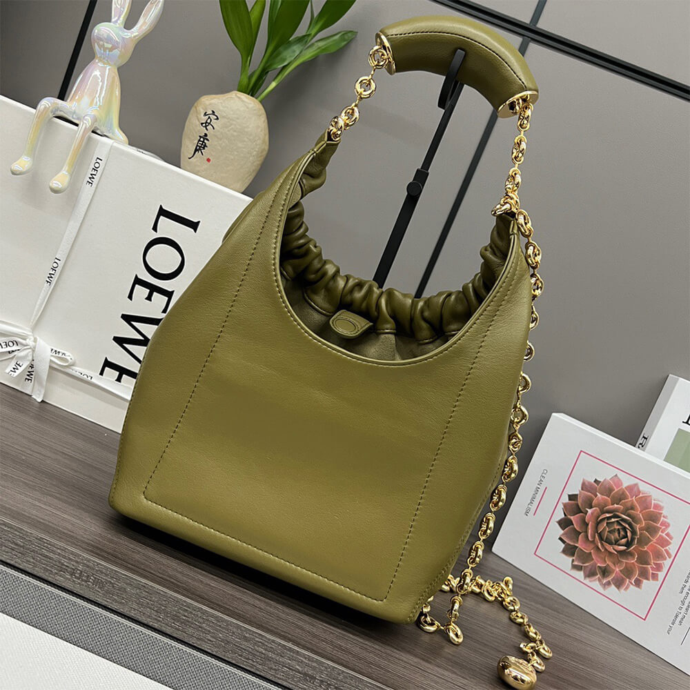 L0ew* Small Squeeze bag in nappa lambskin
