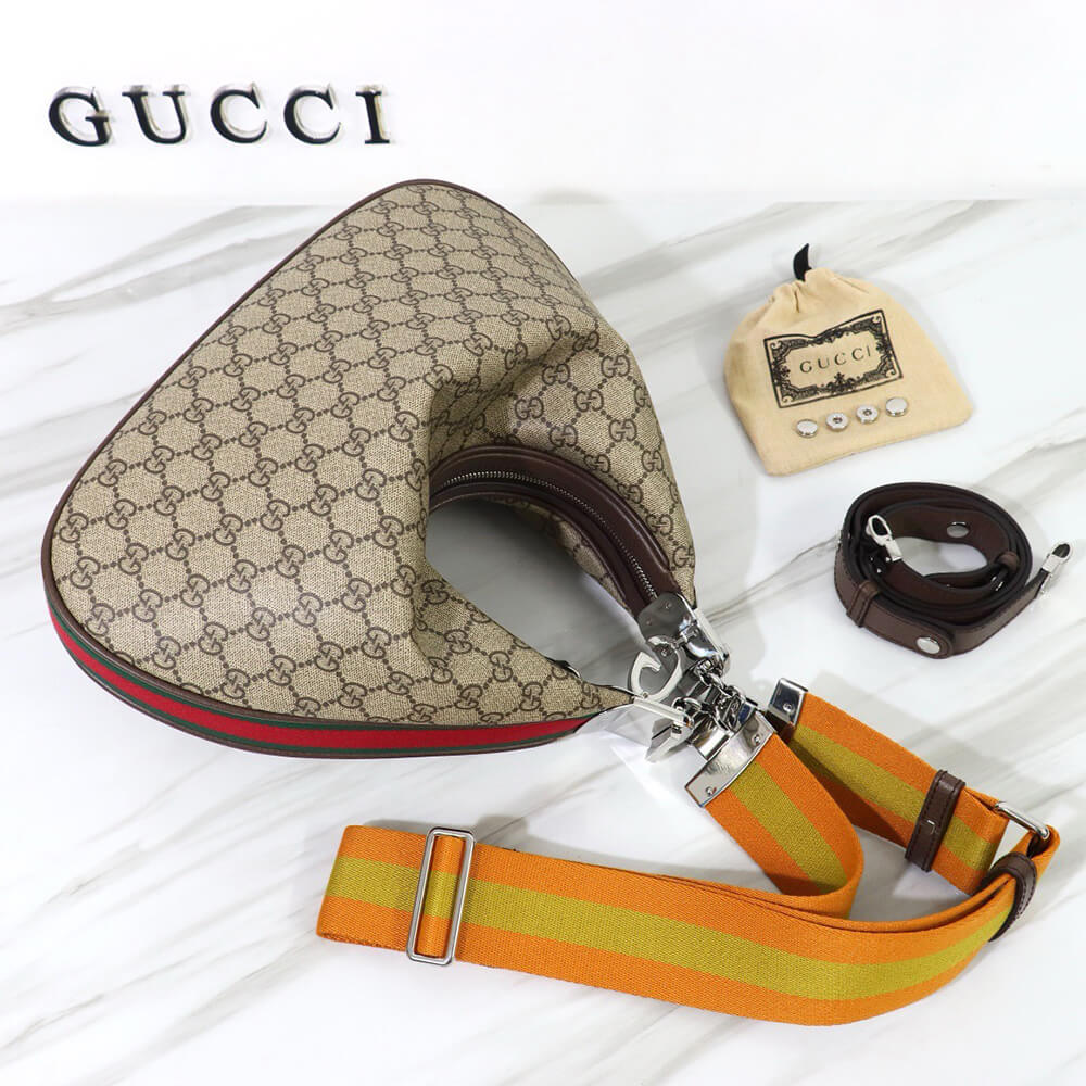 Gvc*1 Attache large shoulder bag
