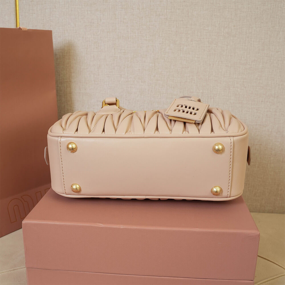 M1um1u Large Arcadie matelasse nappa Bag(HIGH-END GRADE)