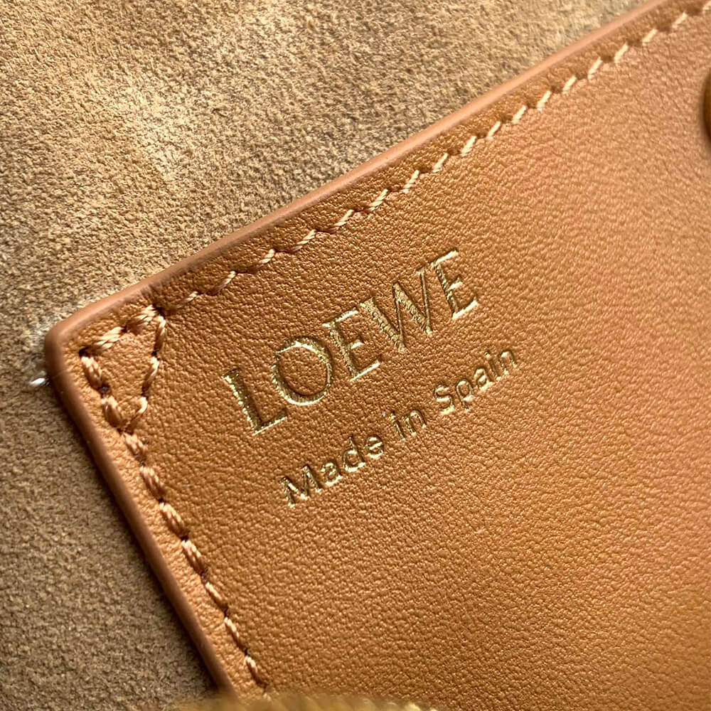 L0ew* Amazona 23 Cropped bag in nappa calfskin(HIGH-END GRADE)