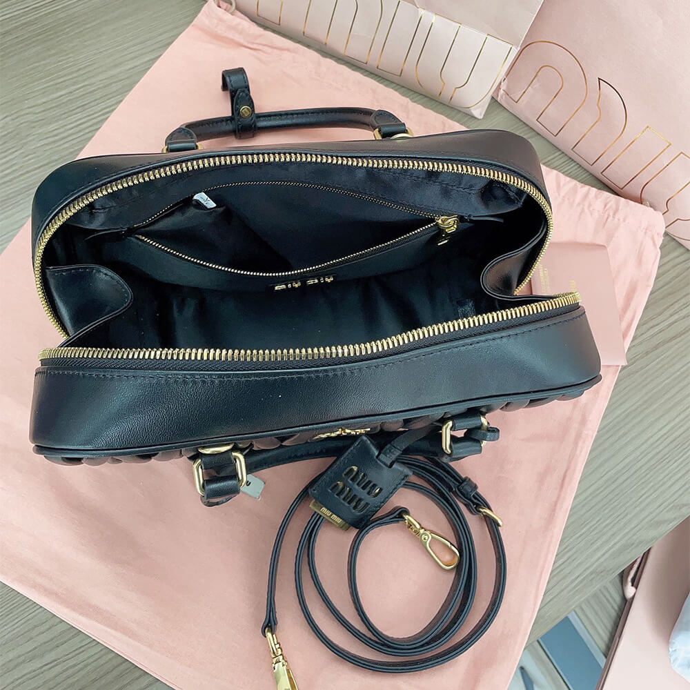 M1um1u Large Arcadie matelasse nappa Bag(HIGH-END GRADE)