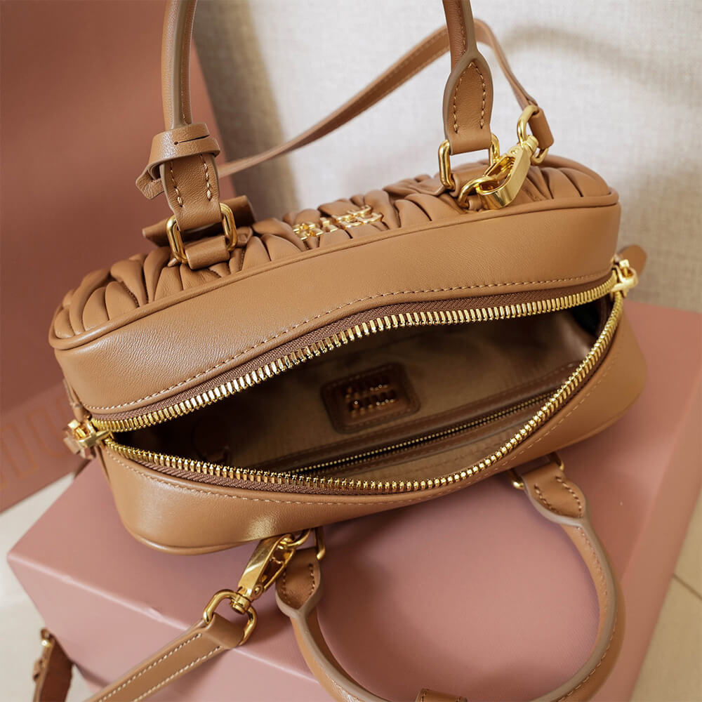 M1um1u Large Arcadie matelasse nappa Bag(HIGH-END GRADE)