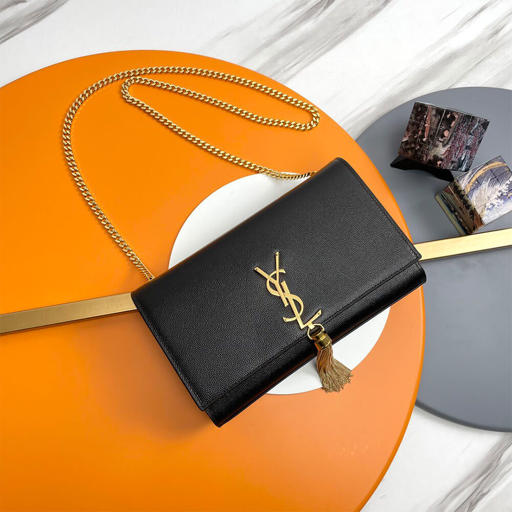 Y51 kate medium in grain de poudre embossed leather