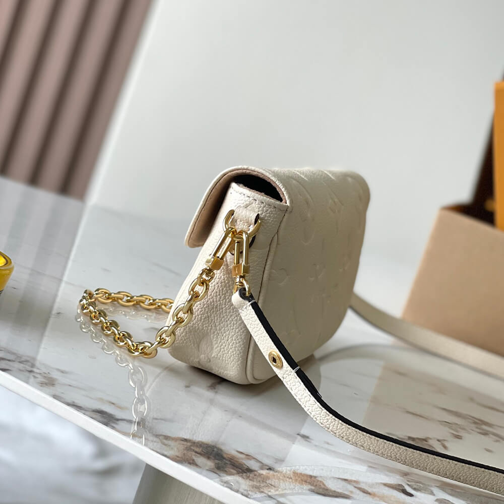 LV Wallet On Chain Ivy