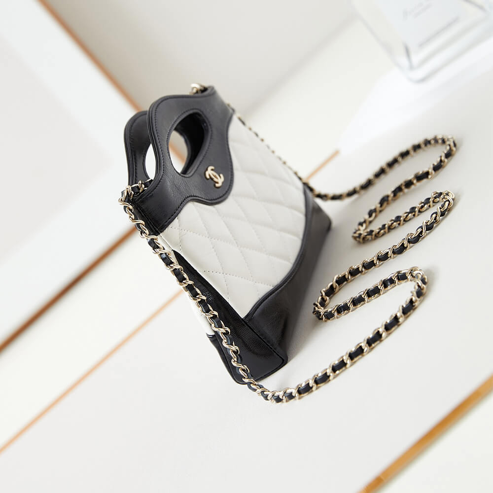 Ch**el 31 nano Bag