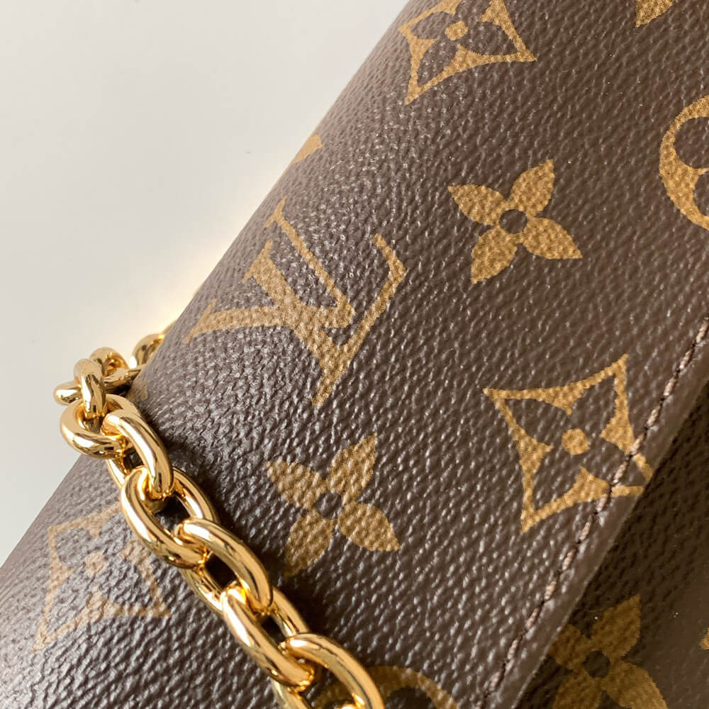 LV Wallet On Chain Ivy