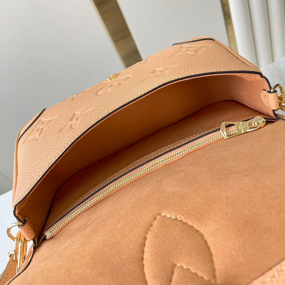 LV  Diane
