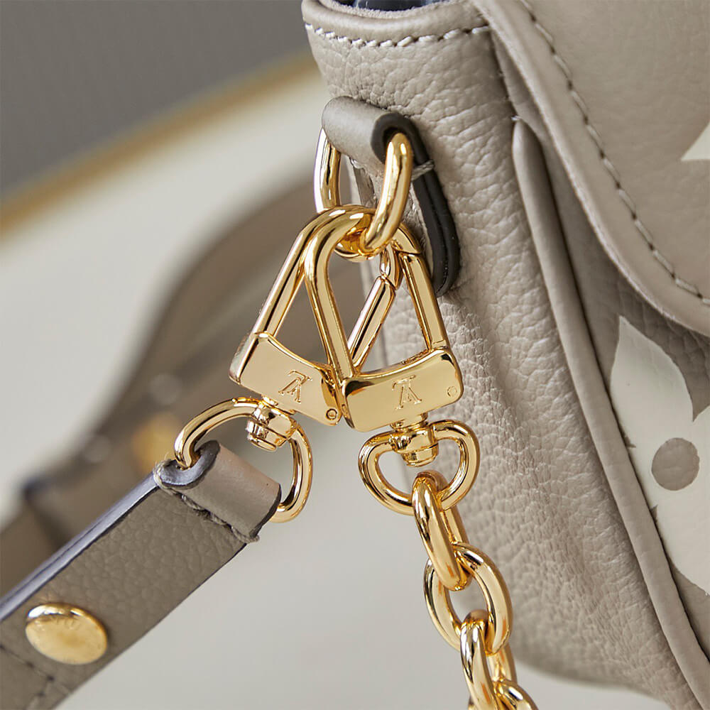 LV Wallet On Chain Ivy