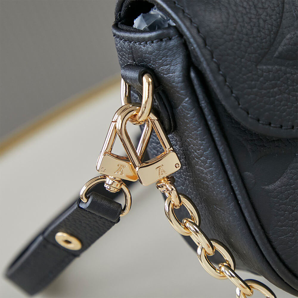 LV Wallet On Chain Ivy