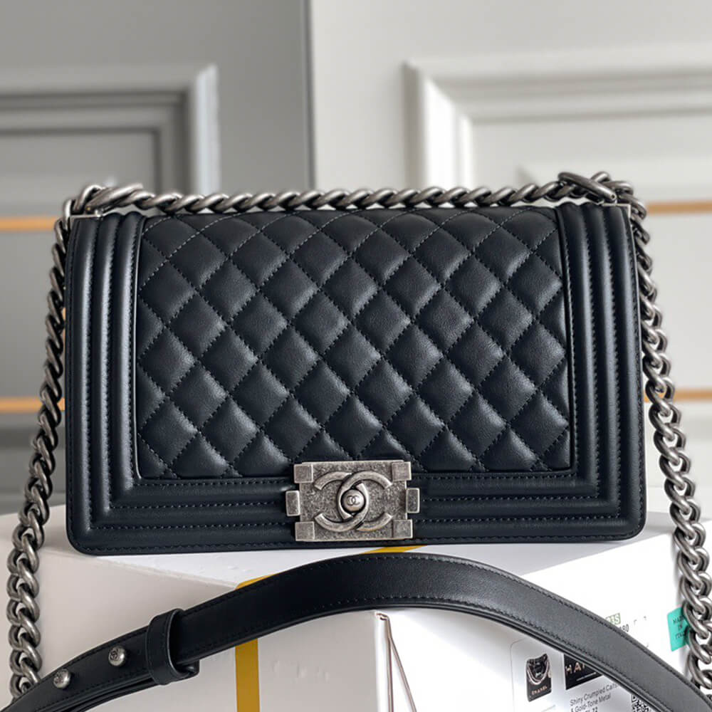 BOY Ch**el Handbag(HIGH-END GRADE)