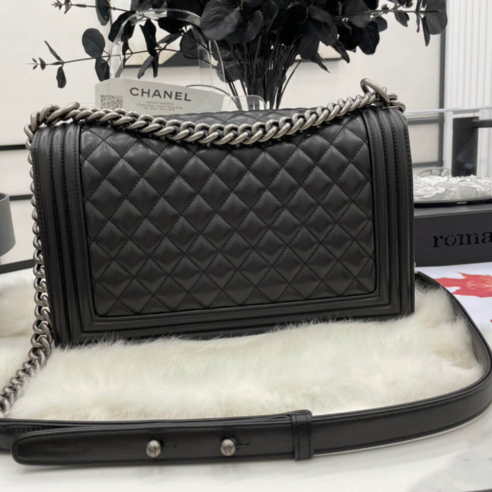 LARGE BOY Ch**el HANDBAG