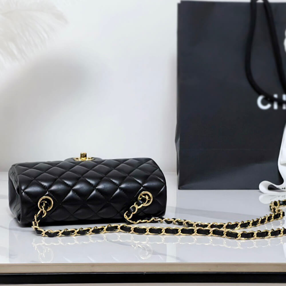 Ch**el MINI FLAP BAG(HIGH-END GRADE)