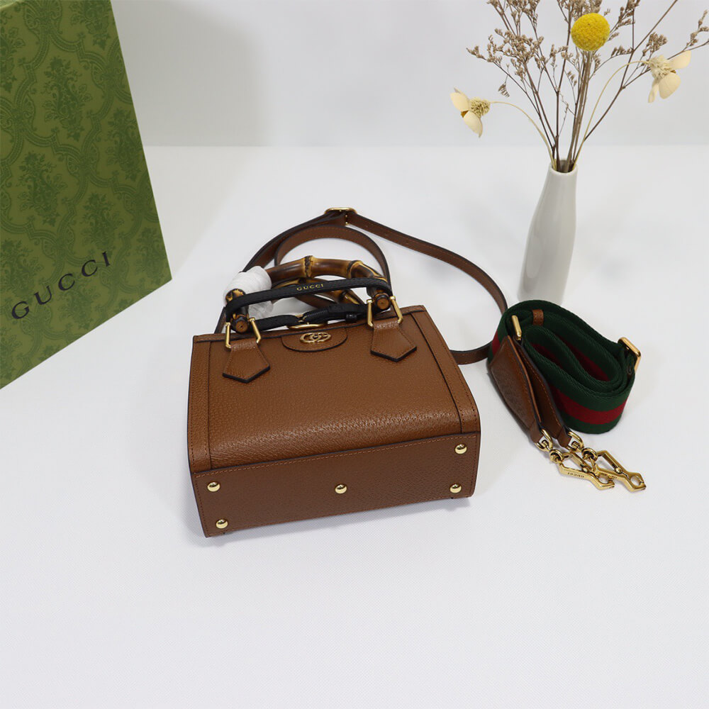 Gvc*1 Diana small tote bag